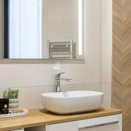 Luxury 2br - Old Town Center 公寓