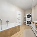 Apartmán Luxury 2br - Old Town Center *