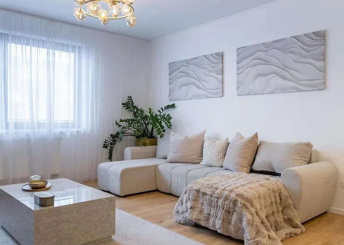 شقة Luxury 2br - Old Town Center *